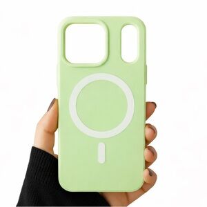 Apple iPhone Magnetic Wireless Charging Phone Case Anti Drop Light Green
